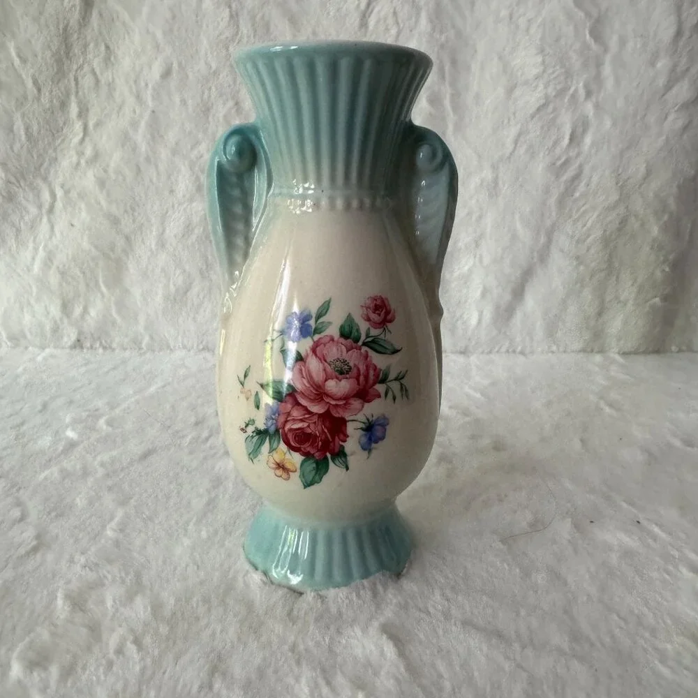 Vintage Royal Copley Vase 20th Century Shabby Chic Cottage Floral Blue Pink 7